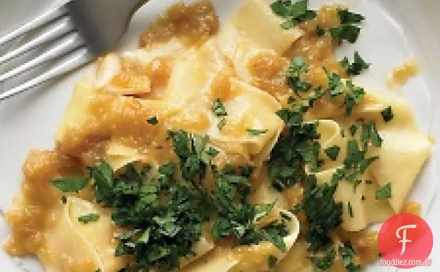 Pappardelle Com Cebolas Caramelizadas