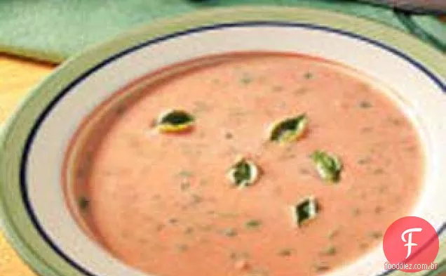 Sopa Cremosa De Tomate E Manjericão