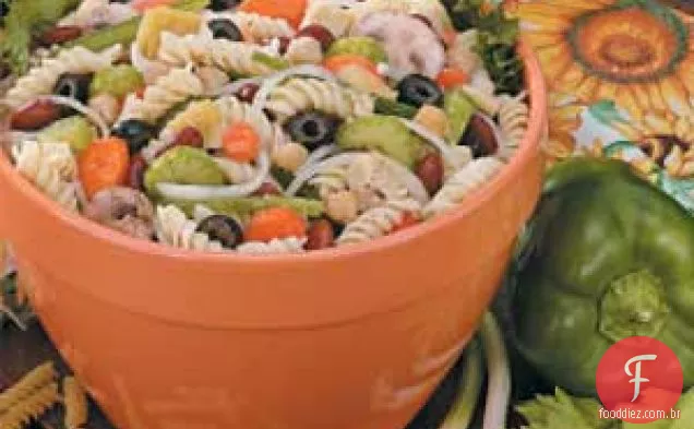 Salada de Macarrão Plus