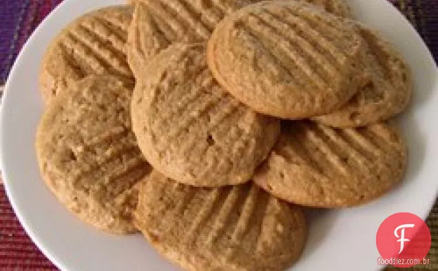 Biscoitos fáceis de manteiga de amendoim de trigo integral