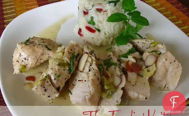 Cebola Verde-Peitos De Frango De Amêndoa