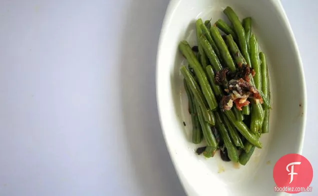 Feijão Verde Com Bacon E Chalotas