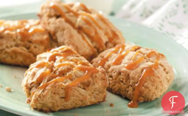 Scones de maçã caramelada