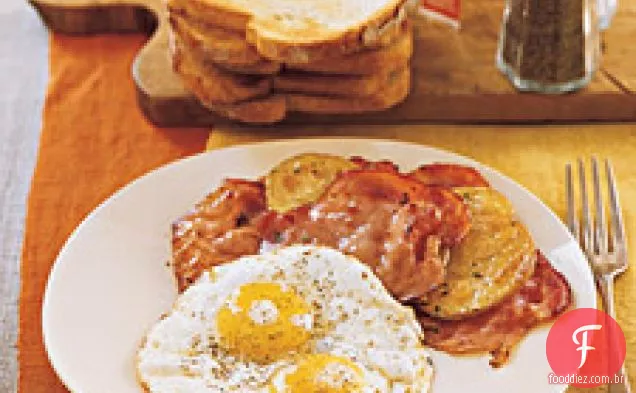 Bacon Irlandês Com Batatas Assadas, Chalotas E Tomilho