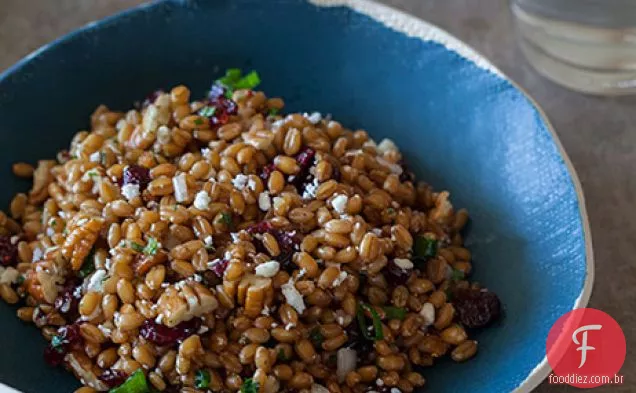 Salada De Baga De Trigo Leve E Fresca