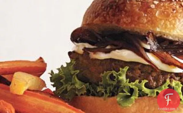 Hambúrgueres Com Chalotas E Batatas Fritas Vegetais