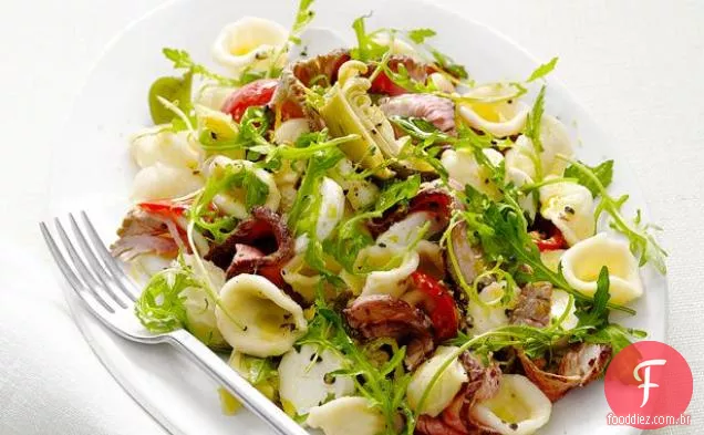 Salada Orecchiette com Rosbife