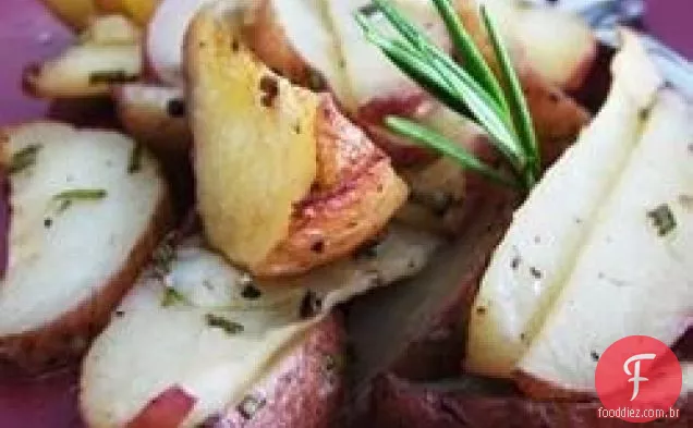 Batatas Vermelhas com Alecrim Bella