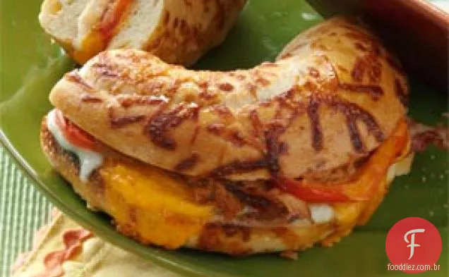 Bagel de Frango Derretido