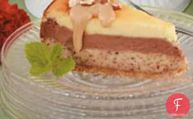 Cheesecake de avelã em camadas