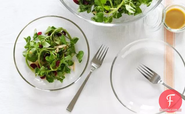 Salada de Agrião com Frutos Secos e Amêndoas