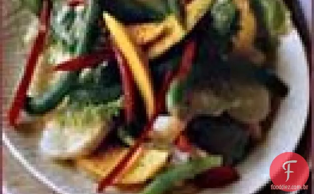 Salada da ilha com chalota-vinagrete de soja