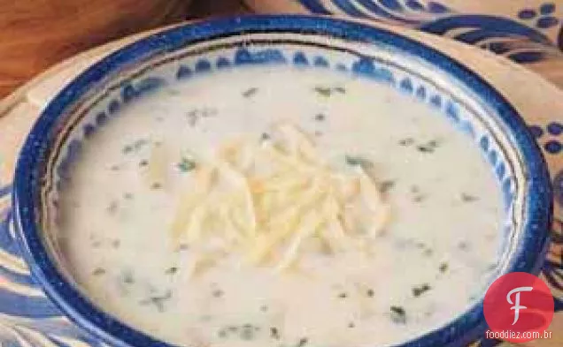 Sopa de batata com queijo