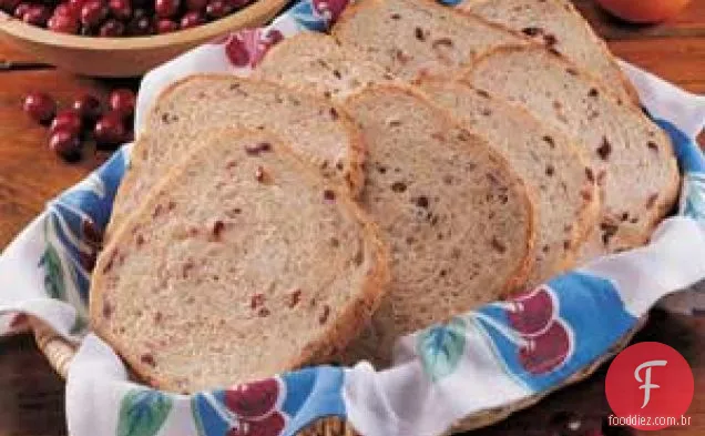 Pão de fermento com cranberry