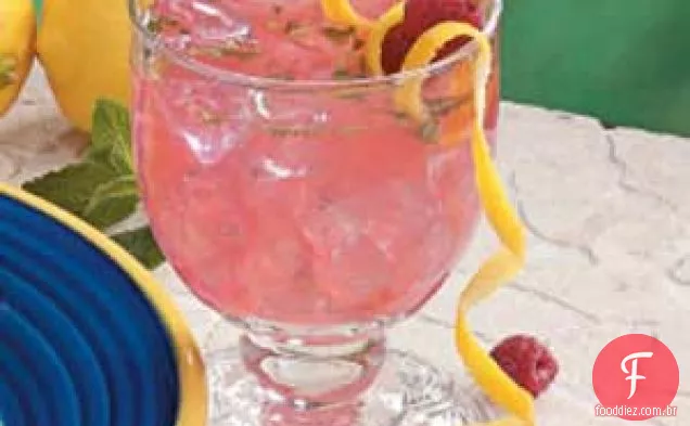 Limonada de Framboesa com Hortelã