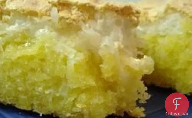 Bolo de coco merengue