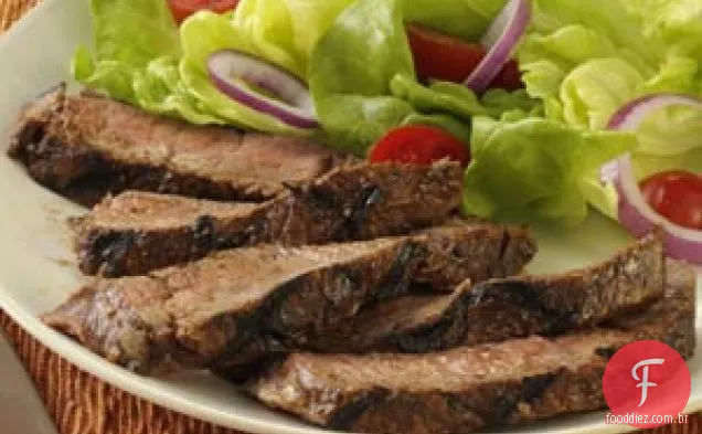Bife de lombo com chocolate e chipotle