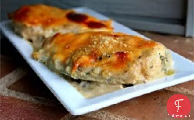 Frango com mussarela e parmesão