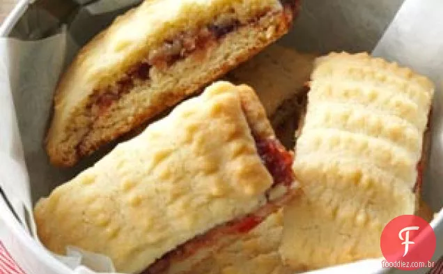Biscoitos Spritz Recheados com Frutas