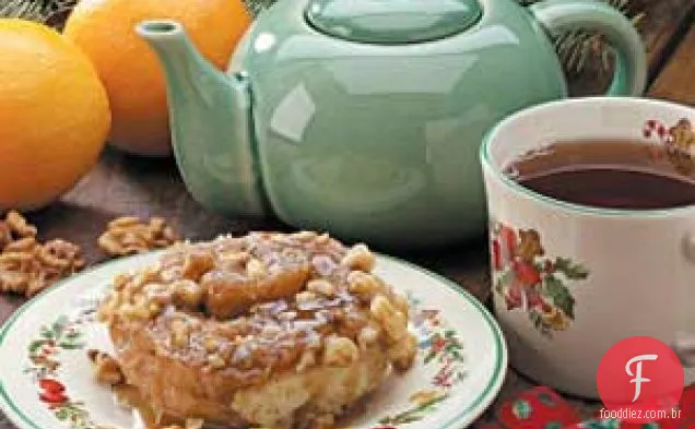 Rolinhos de Canela com Maple e Nozes