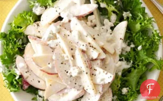 Salada de endívias com maçã e gorgonzola