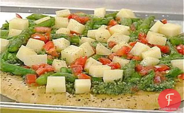 Pizza de Espargos e Tomate Ameixa