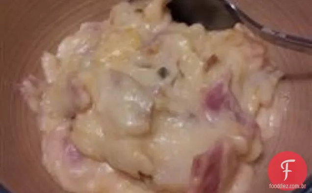 Jantar de batata com presunto e queijo