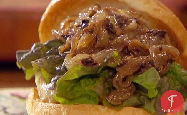 Hambúrgueres de Frango Provençal com Cobertura de Pissaladiere