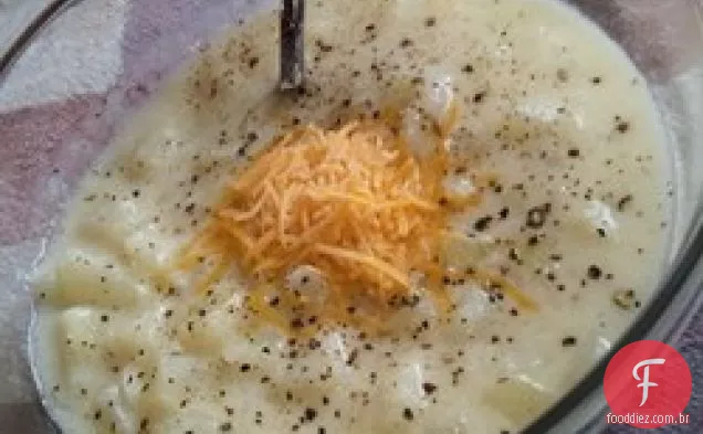 Sopa de batata caseira