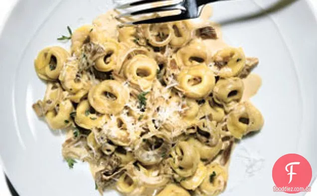 Tortellini Com Molho De Cogumelos Porcini