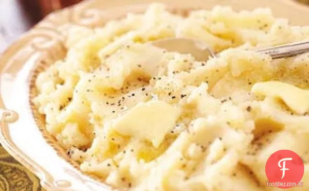 Purê de Batatas Assadas com Alho Fácil