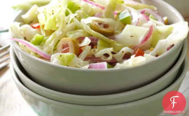 Salada de repolho espetacular durante a noite
