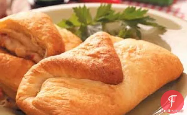 Envelopes de presunto e queijo suíço