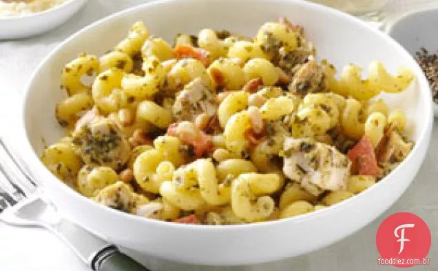 Frango Pesto com Macarrão
