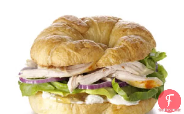 Croissants de frango com chutney