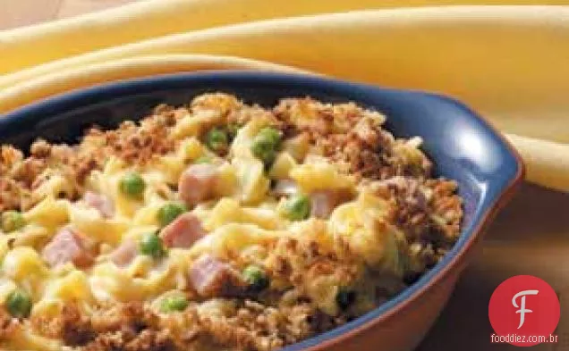 Macarrão com presunto e queijo