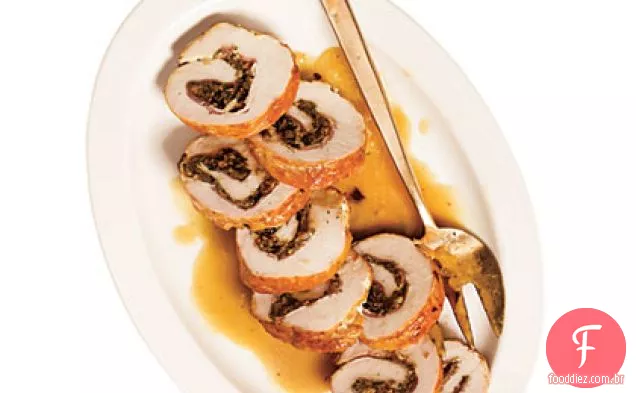 Roulade de Peru refogado com Pancetta, chalotas e molho Porcini