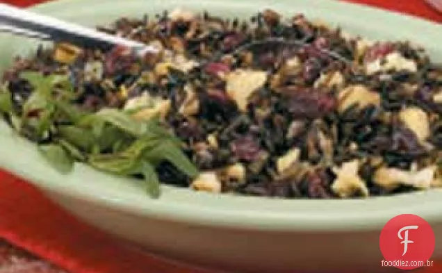 Arroz selvagem com maçã e cranberry