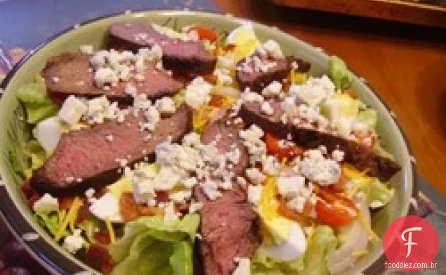 Salada Flat Iron com Bacon e Queijo Azul