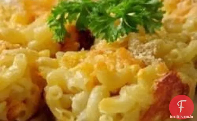 Muffins fáceis de macarrão com queijo