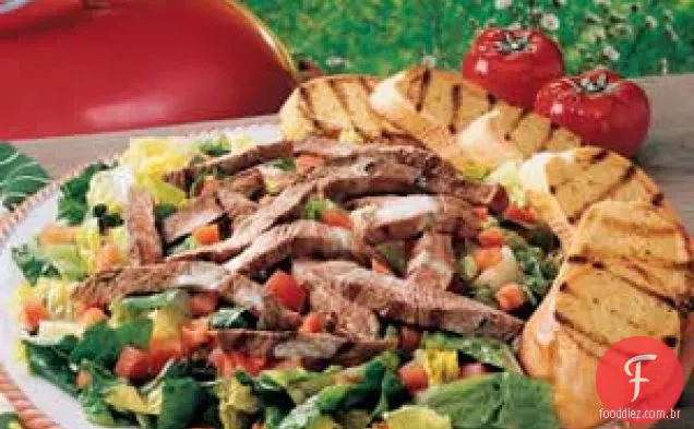 Salada Caesar de lombo fácil