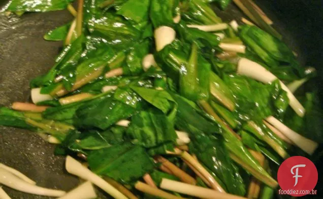 Cabelo De Anjo De Trigo Integral Com Rampas E Parmesão Cremoso