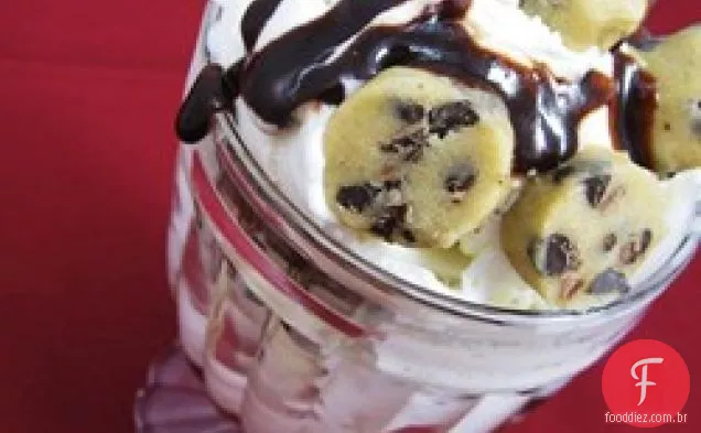 Massa de biscoito para sorvete (sem ovos)