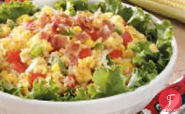 Salada de pão de milho favorita