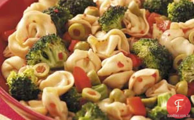Salada de Tortellini para Festa