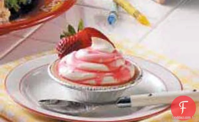 Tortinhas de Mousse de Morango