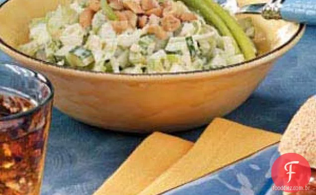 Salada de amendoim