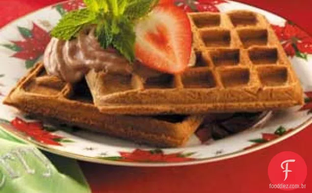 Waffles de chocolate com nozes-pecã