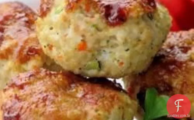 Copinhos de bolo de carne vegetariano de peru