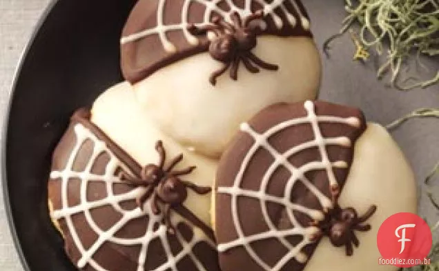 Biscoitos de aranha preto e branco